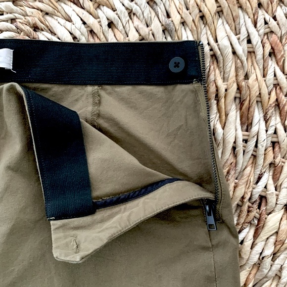 Everlane Bi-Stretch Work Pant - Picture 7 of 9